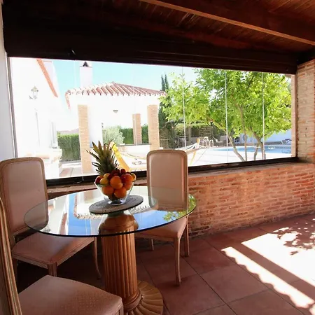 Tess Andalucia Villa